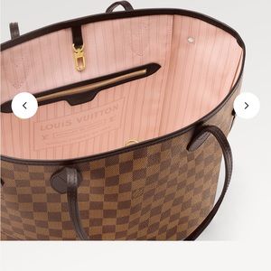 Real Louis Vuitton never full bag. Pink inside